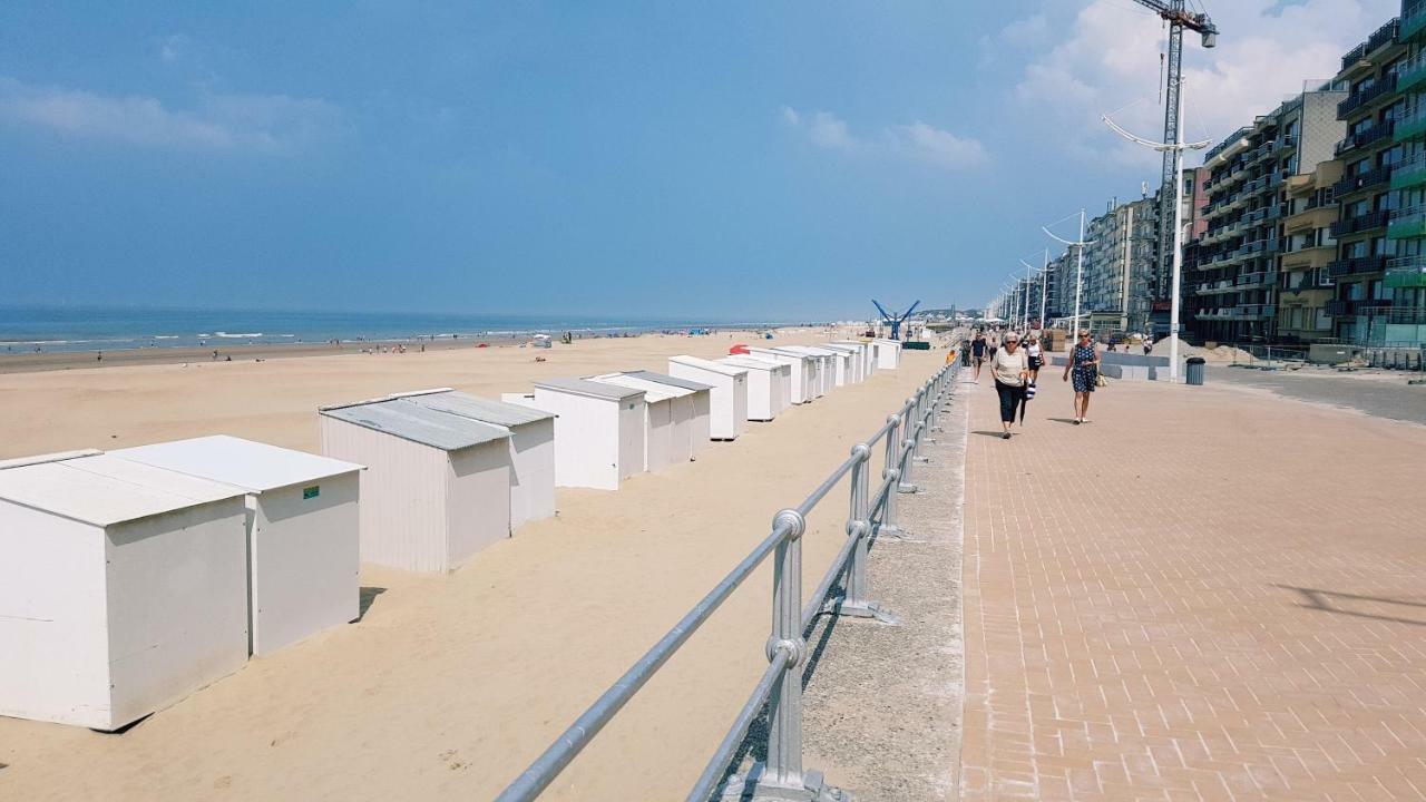Zeedijk 241, Uitzicht Op Zee, Vue Sur La Mer Koksijde Exteriér fotografie